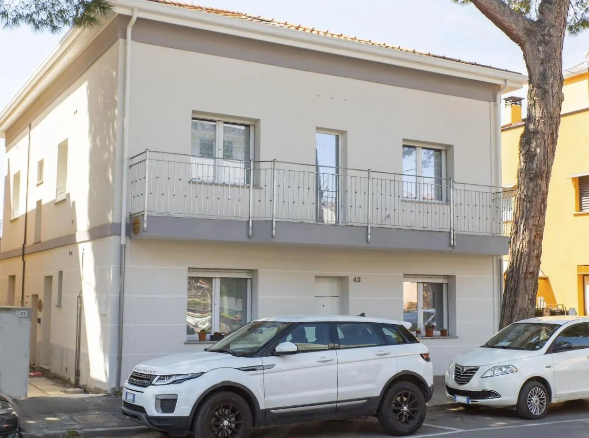 Guest house Affittacamere Ceccarini Riccione Italy